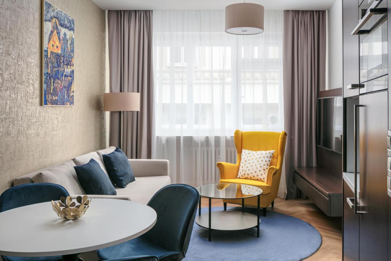 Rybna Apartments Old Town Praga Esterno foto